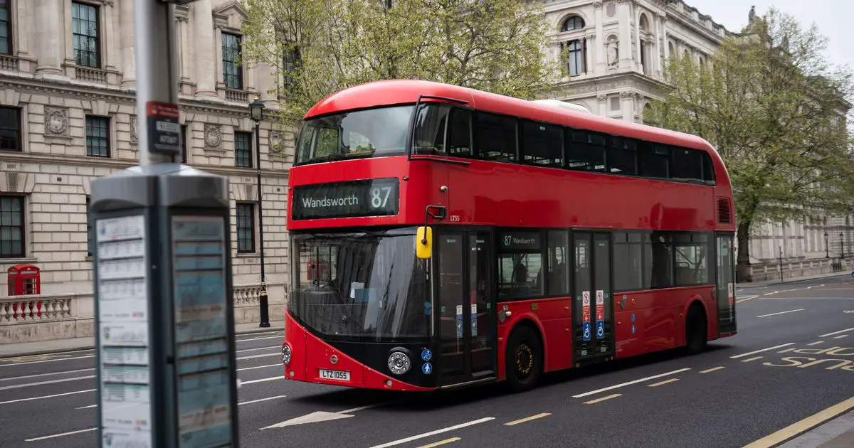 London bus drivers' lives would have been saved by earlier lockdown, review concludes