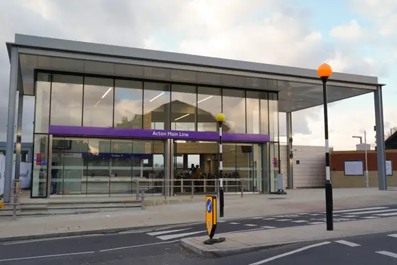 Network Rail completes West London station transformation for Elizabeth line